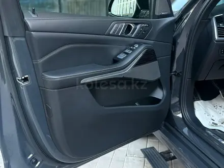 BMW X7 2021 года за 47 500 000 тг. в Астана – фото 13