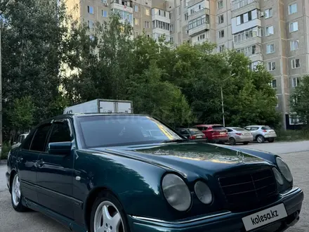 Mercedes-Benz E 230 1997 года за 3 150 000 тг. в Караганда – фото 3