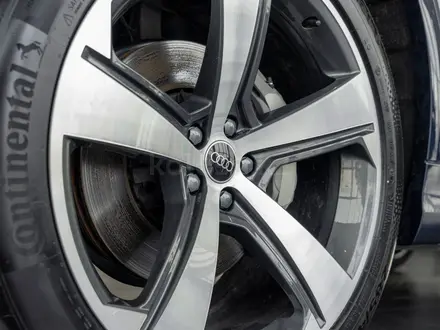 Audi Q8 55 TFSI Quattro 2026 года за 58 910 000 тг. в Алматы – фото 17
