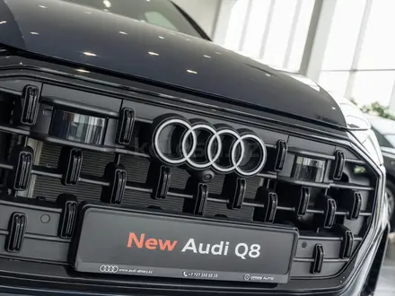 Audi Q8 55 TFSI Quattro 2026 года за 58 910 000 тг. в Алматы – фото 13
