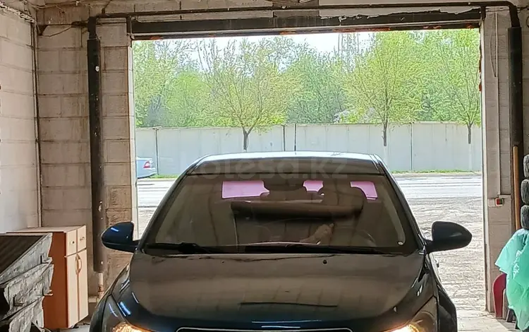 Chevrolet Cruze 2013 года за 3 500 000 тг. в Уральск