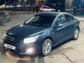 Chevrolet Cruze 2013 года за 3 500 000 тг. в Уральск – фото 2