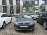 Volkswagen Polo 2012 года за 3 600 000 тг. в Семей – фото 2