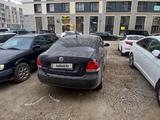 Volkswagen Polo 2012 года за 3 600 000 тг. в Семей – фото 3