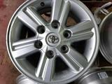 5 Дисков литые R15 Тойота Hiluxe, Hiace оригинал за 180 000 тг. в Актобе
