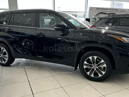 Toyota Highlander Prestige 2025 года за 36 390 000 тг. в Шымкент – фото 4