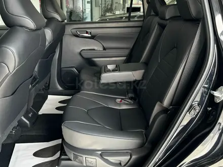 Toyota Highlander Prestige 2025 года за 36 390 000 тг. в Шымкент – фото 9