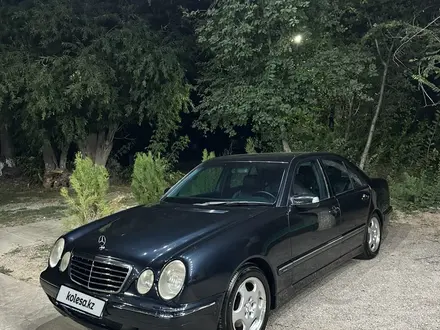 Mercedes-Benz E 320 2001 года за 4 000 000 тг. в Шымкент – фото 19