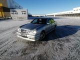 Mercedes-Benz E 230 1995 годаүшін3 100 000 тг. в Караганда – фото 2