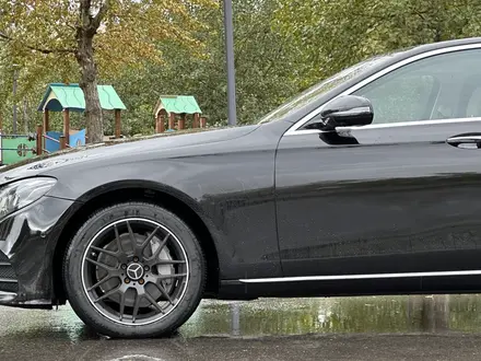 Mercedes-Benz E 300 2016 года за 18 000 000 тг. в Астана – фото 12