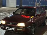 Volkswagen Golf 1993 года за 700 000 тг. в Астана