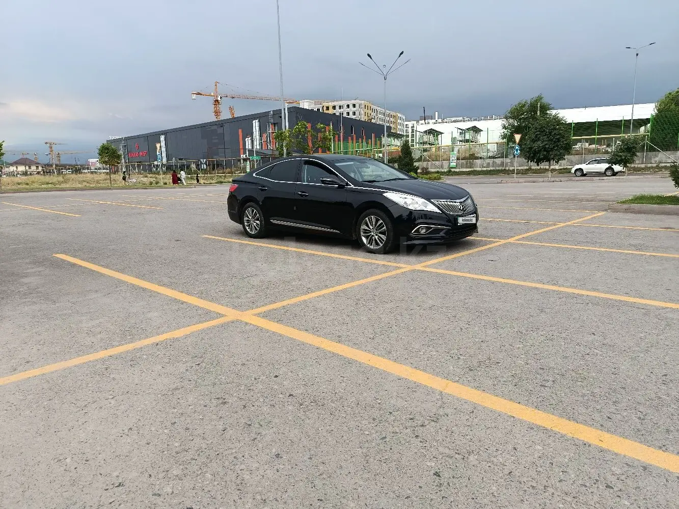 Hyundai Grandeur, 2015