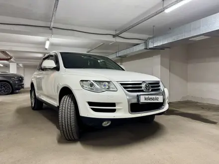 Volkswagen Touareg 2007 года за 8 000 000 тг. в Алматы – фото 3