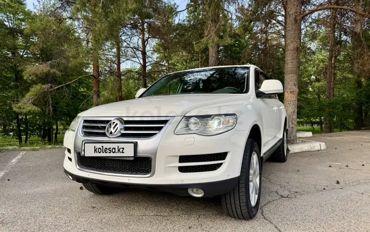 Volkswagen Touareg 2007 года за 8 000 000 тг. в Алматы