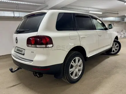 Volkswagen Touareg 2007 года за 8 000 000 тг. в Алматы – фото 8
