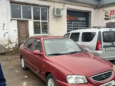 Hyundai Accent 2005 года за 1 400 000 тг. в Уральск – фото 3