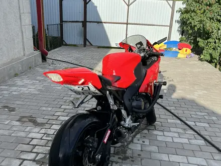 Honda  CBR 1000 RR/RA Fireblade 2008 года за 5 000 000 тг. в Уральск – фото 2