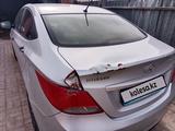 Hyundai Solaris 2015 годаүшін4 000 000 тг. в Астана – фото 5