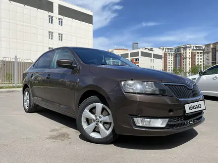 Skoda Rapid 2015 года за 6 000 000 тг. в Астана – фото 2