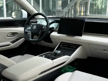 BYD Qin L DM-i 2025 года за 9 690 000 тг. в Алматы – фото 4