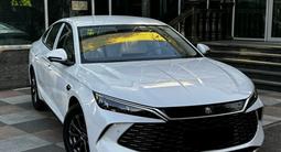 BYD Qin L DM-i 2025 года за 9 690 000 тг. в Алматы – фото 2