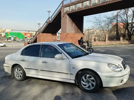 Hyundai Sonata 2003 года за 1 800 000 тг. в Шымкент – фото 5