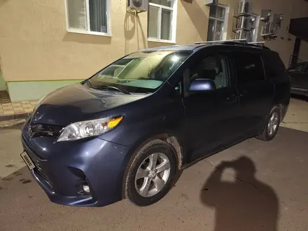 Toyota Sienna 2015 года за 8 700 000 тг. в Уральск – фото 3