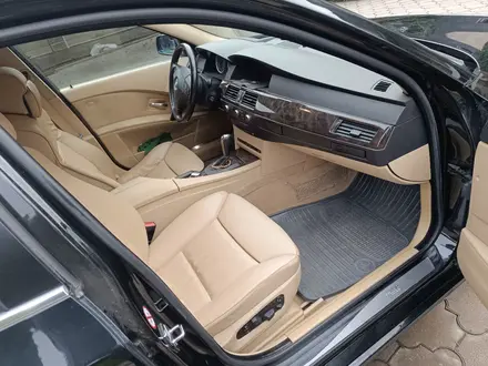 BMW 530 2004 года за 7 000 000 тг. в Алматы – фото 4
