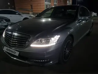 Mercedes-Benz S 500