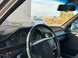 Mercedes-Benz E 200 1994 годаүшін700 000 тг. в Кызылорда – фото 3