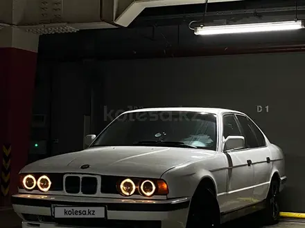 BMW 520 1991 года за 1 500 000 тг. в Алматы – фото 3