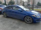 Hyundai Elantra 2017 года за 5 000 000 тг. в Актобе – фото 2