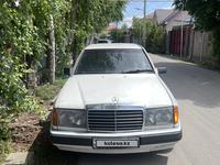 Mercedes-Benz E 200 1990 года за 1 000 000 тг. в Алматы