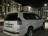 Toyota Land Cruiser Prado 2004 года за 10 500 000 тг. в Актау – фото 2