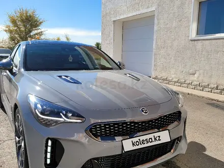 Kia Stinger 2020 года за 22 000 000 тг. в Астана