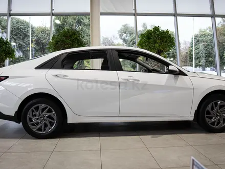Hyundai Elantra Modern 2026 года за 11 490 000 тг. в Алматы – фото 9
