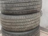 Диски с шинами в новом состояннии за 300 000 тг. в Шымкент – фото 2