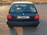 Volkswagen Golf 1993 годаfor1 500 000 тг. в Караганда – фото 3