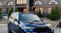 BMW X7 2021 года за 35 800 000 тг. в Астана