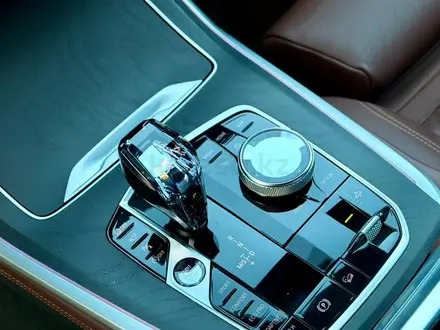 BMW X7 2021 года за 45 000 000 тг. в Алматы – фото 22