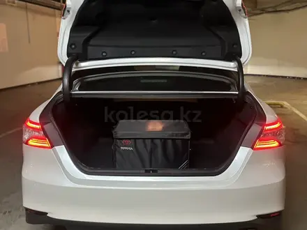 Toyota Camry 2019 года за 12 500 000 тг. в Алматы – фото 10