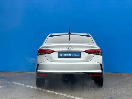 Hyundai Accent 2023 года за 8 930 000 тг. в Алматы – фото 4