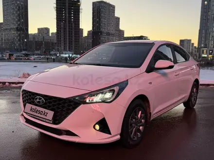 Hyundai Accent 2021 года за 8 500 000 тг. в Астана – фото 2