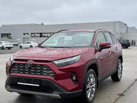 Toyota RAV4 Luxe+ 2025 года за 21 500 000 тг. в Актобе – фото 3