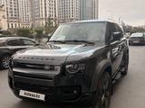 Land Rover Defender 2023 года за 49 500 000 тг. в Астана – фото 3