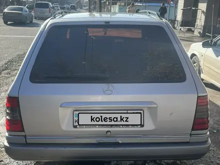 Mercedes-Benz E 280 1993 года за 3 500 000 тг. в Шымкент – фото 4