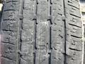 Шины 225/65R17 (2шт) за 8 000 тг. в Актау