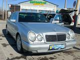 Mercedes-Benz E 240 1997 года за 3 300 000 тг. в Шымкент