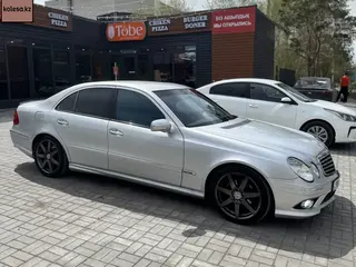 Mercedes-Benz E 500