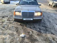 Mercedes-Benz E 230 1990 годаfor1 650 000 тг. в Алматы